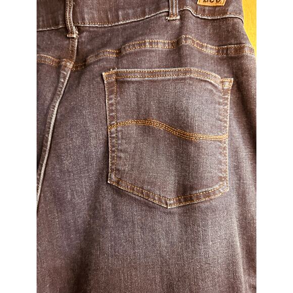 Lee Plus Size Womens Jeans Regular Fit Straight Leg Mid Rise Flex Motion Size 24 - Picture 9 of 10